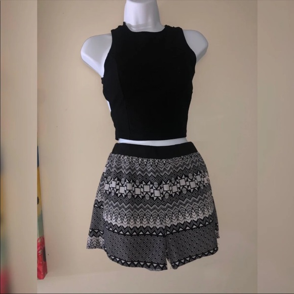 bebe Pants - 3/$10🛍 2B Pattern Shorts